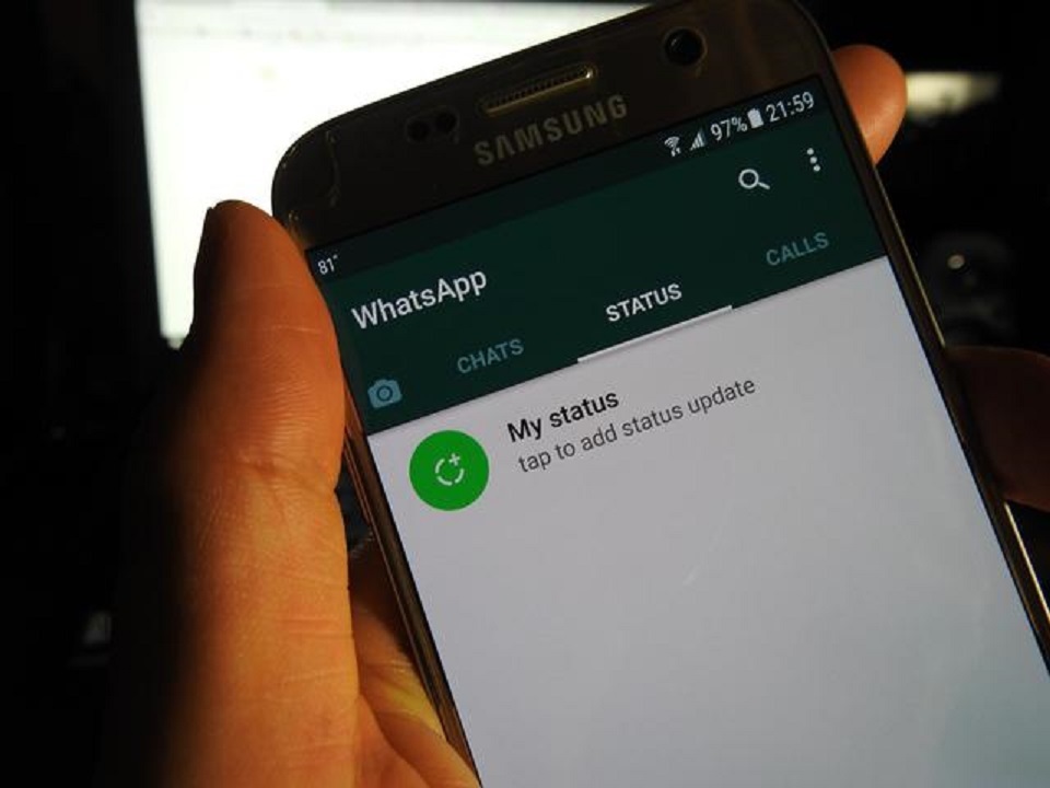 Cara Membisukan Status Whatsapp Seseorang