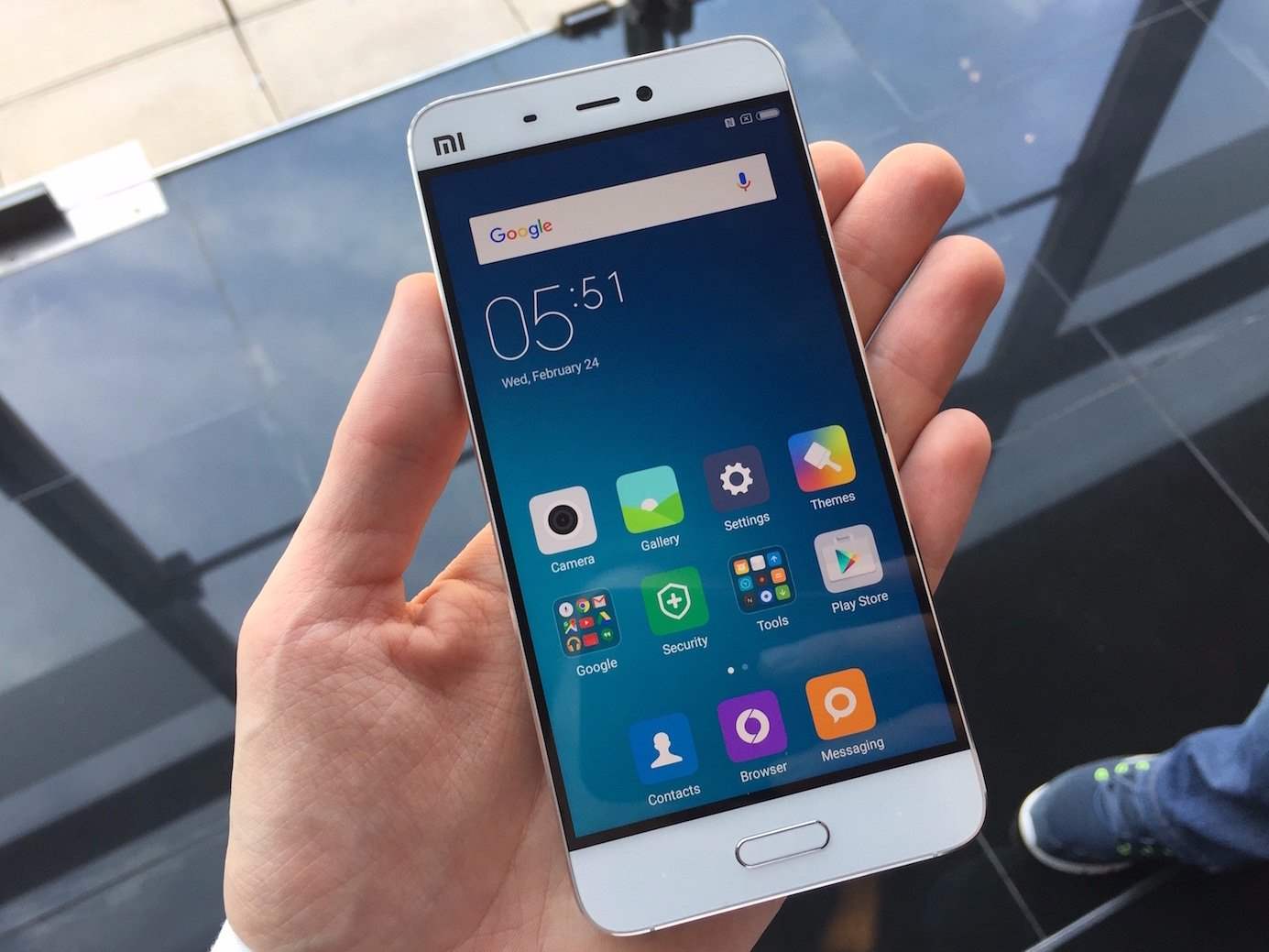 Harga Xiaomi Mi5 Spesifikasi Dan Rilis Indonesia Layar 2