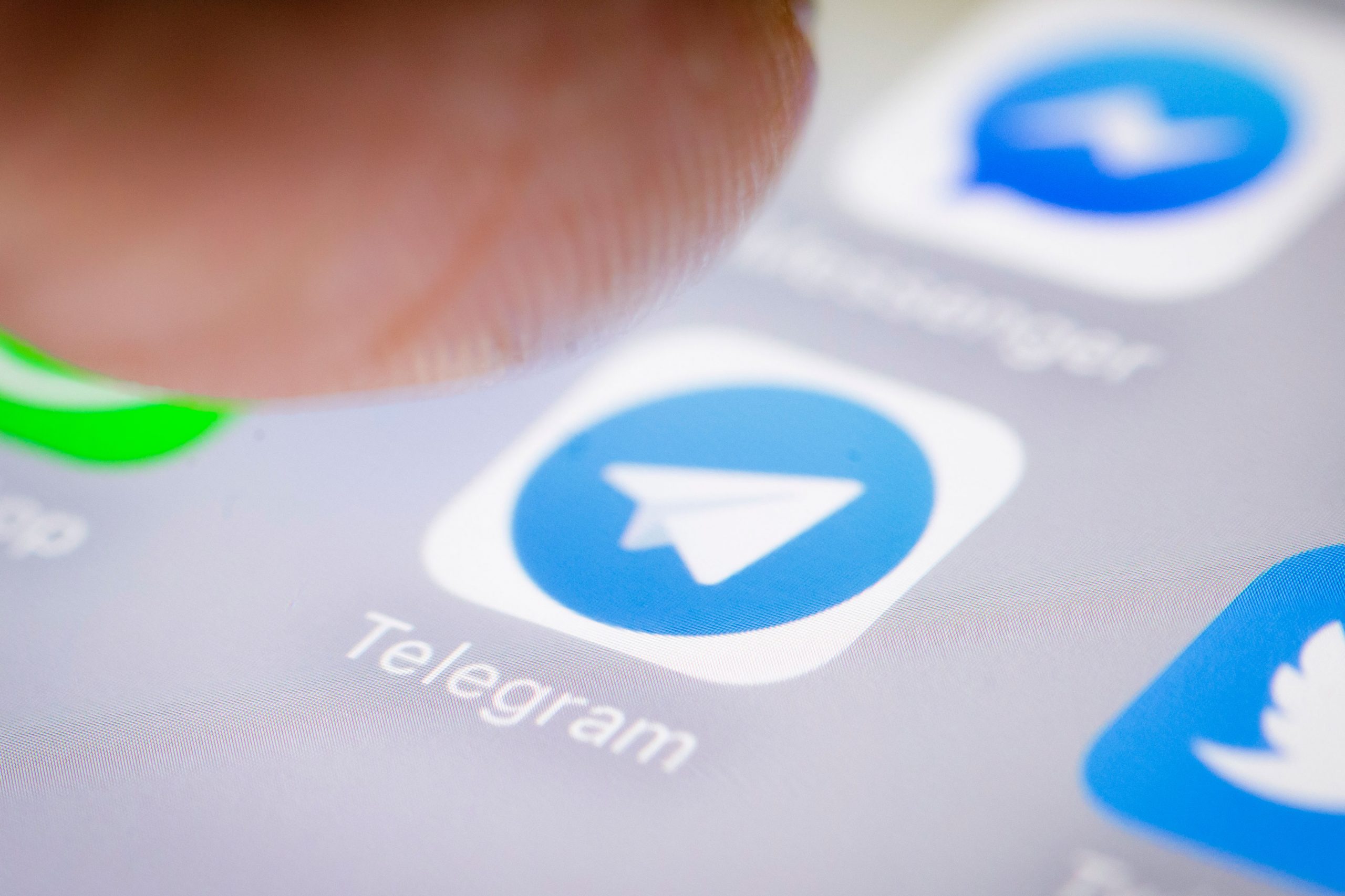Cara Mudah Menghapus Riwayat Foto Profil Telegram